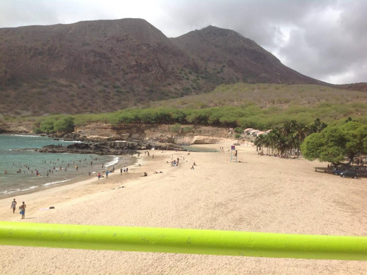 Casa Cabral : Big Apartment Next To The Beach タラファル エクステリア 写真