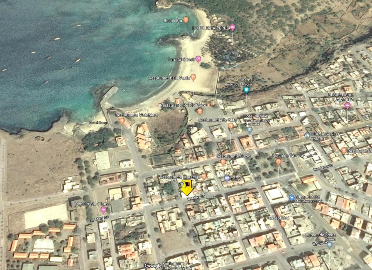 Casa Cabral : Big Apartment Next To The Beach タラファル エクステリア 写真